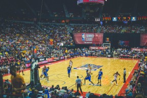 开云官网-塞尔维亚男篮在欧洲预赛中奋勇追击，争取奥运门票！，塞尔维亚男篮奥运预选赛