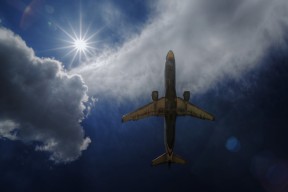 kaiyun-“科技革新：自动驾驶助力未来赛车”，自动驾驶塑未来